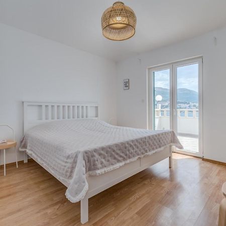 Beachfront Apartments Split Eksteriør billede