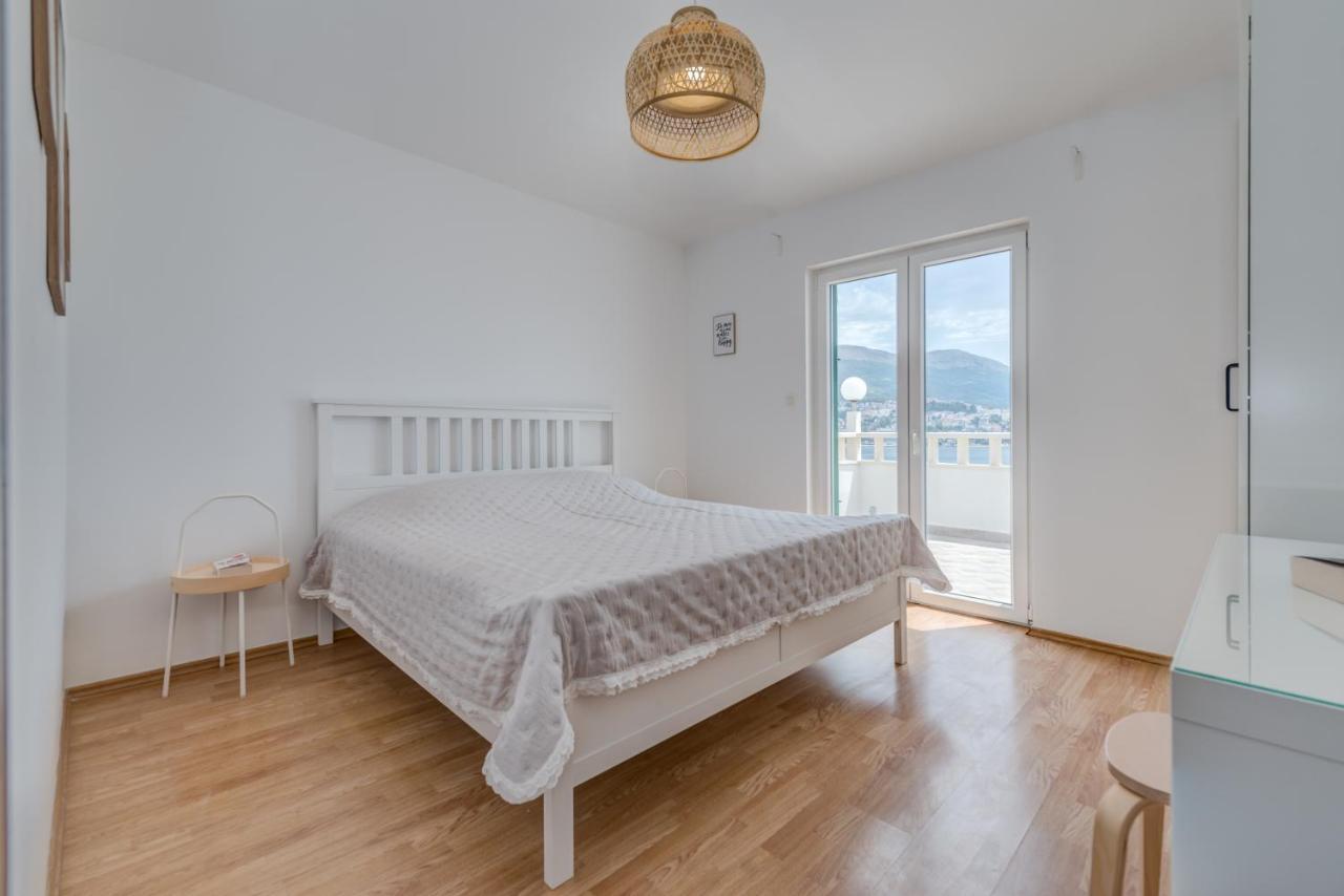 Beachfront Apartments Split Eksteriør billede